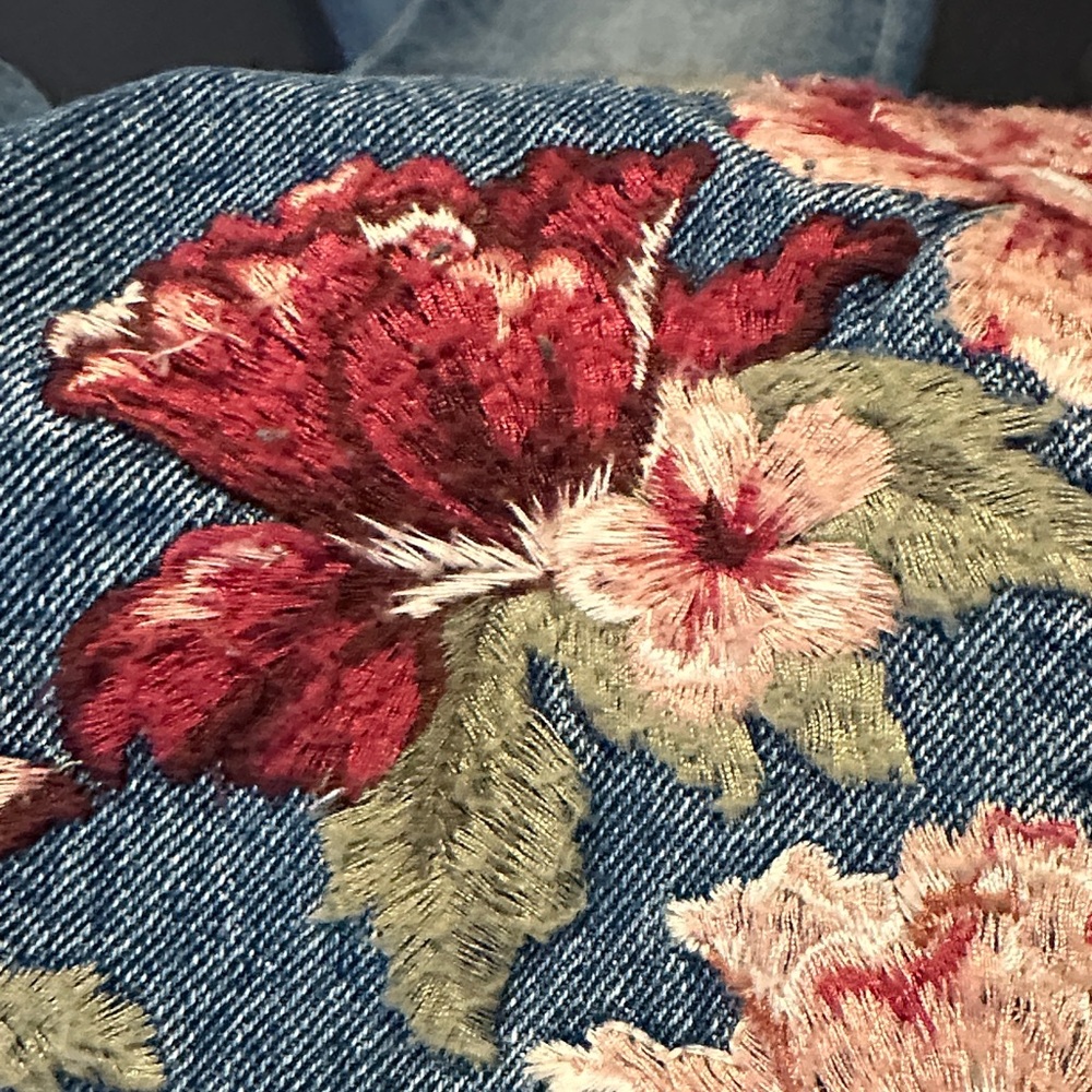 DRIFTWOOD Denim Jumpsuit with embroidery flowers - Picture 5 of 9